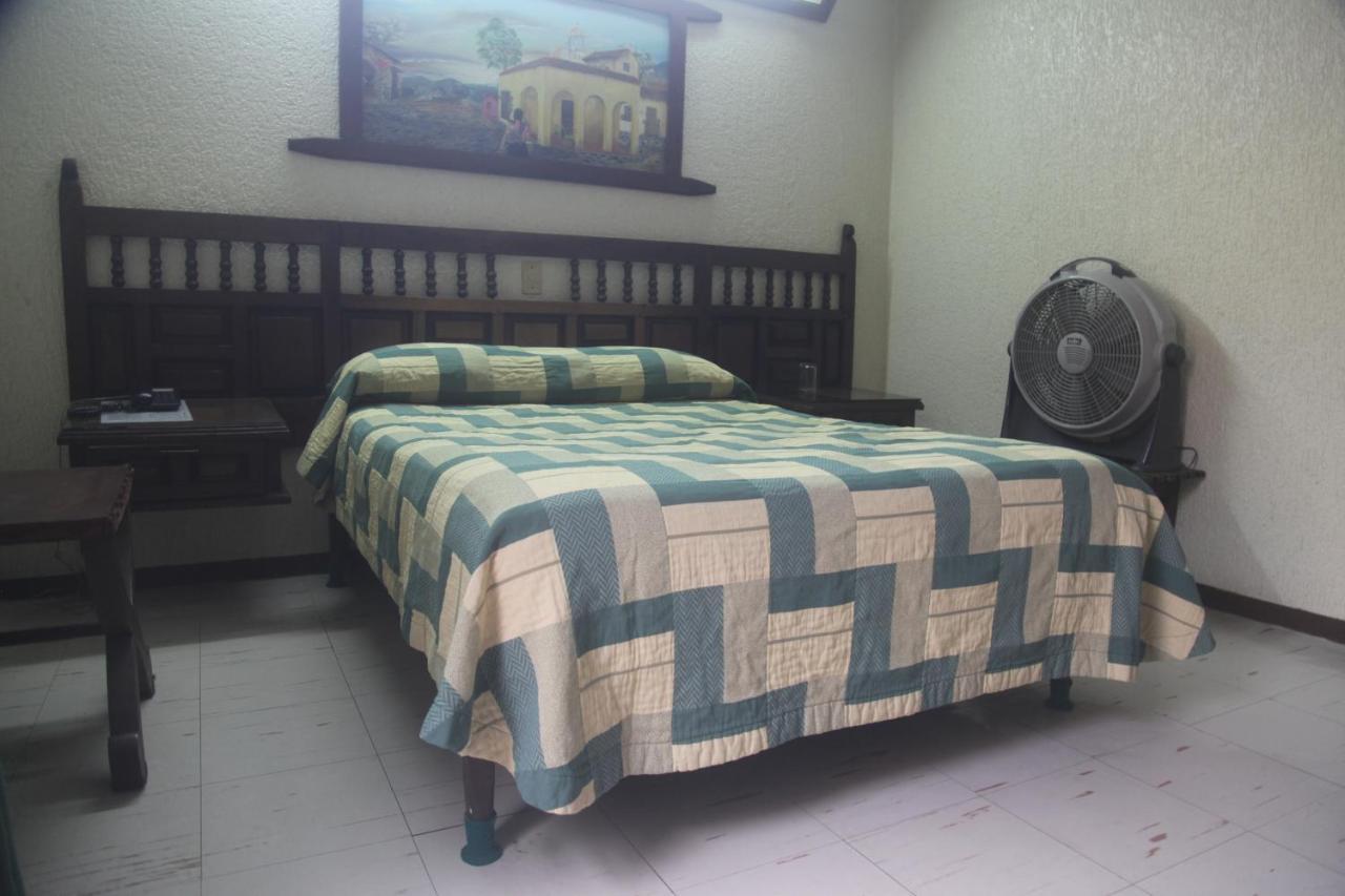 Hotel Iberia Córdoba Pokój zdjęcie